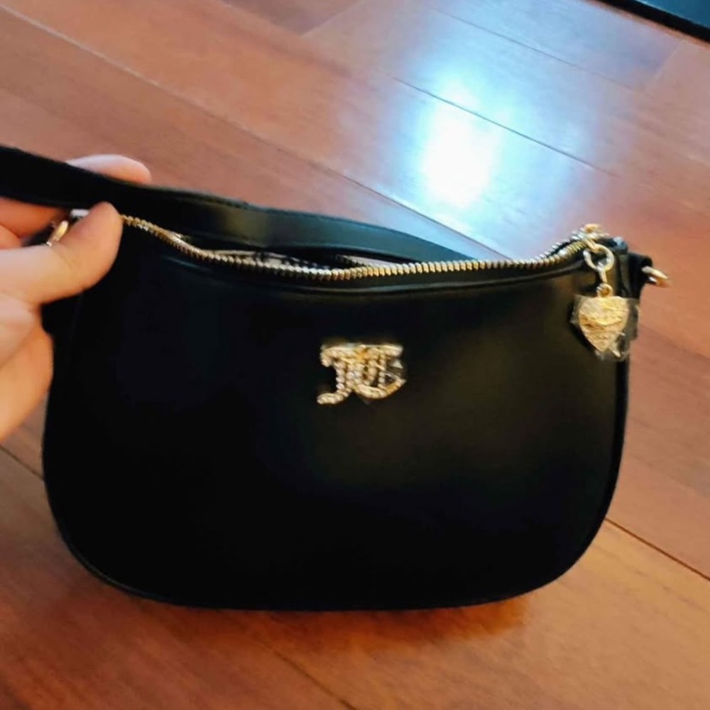 New without Tags Black JC handbag